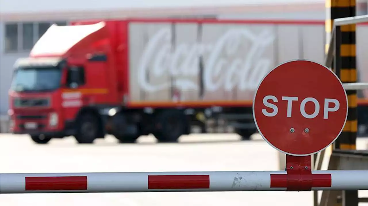 Coca-Cola потеряла €190 млн после сокращения сотрудничества с Россией