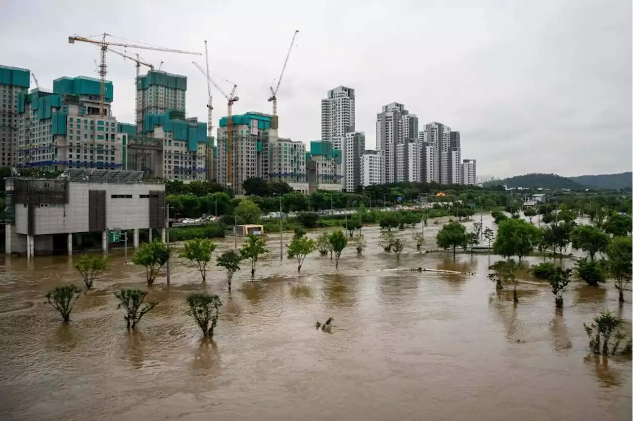 South Korea flooding death toll rises to 11