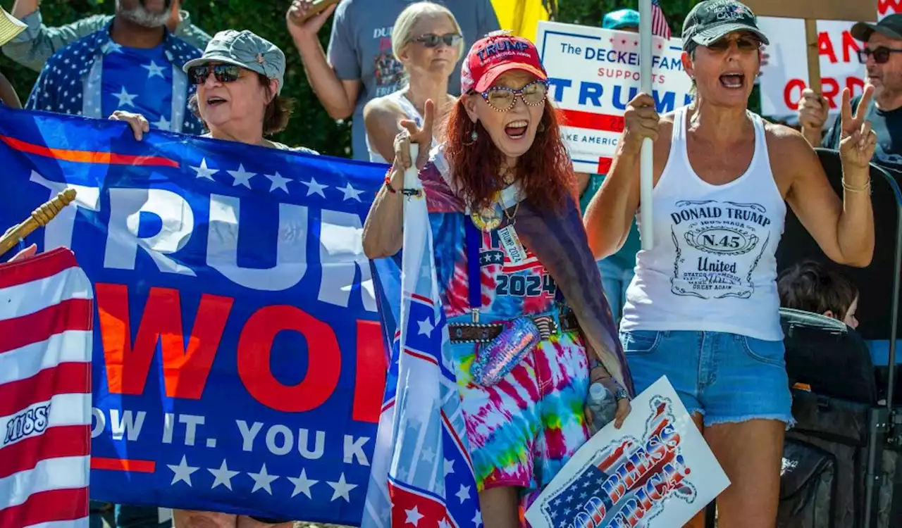 Trump supporters picket California FBI office after Mar-a-Lago raid