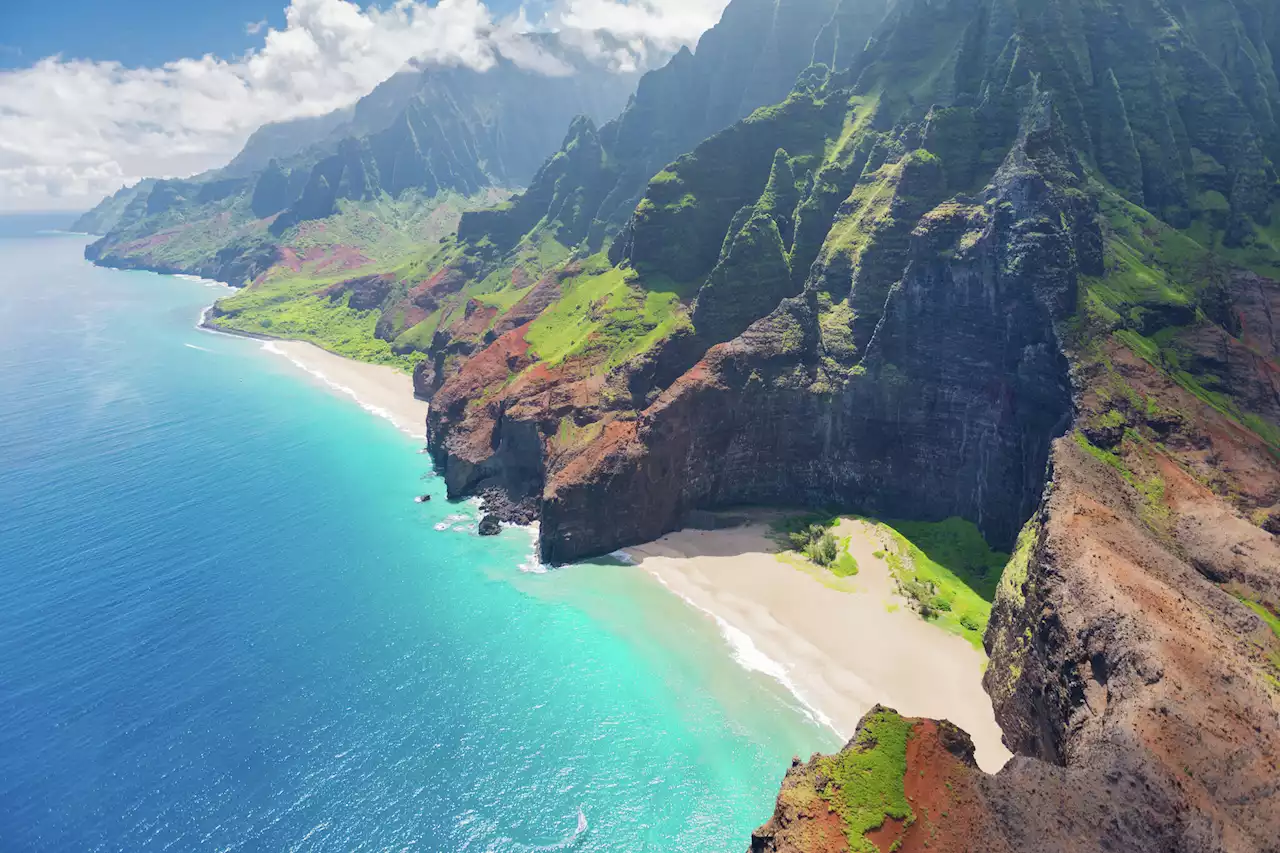 A guide to Hawaii’s Napali Coast, one of the most beautiful coastlines in the world