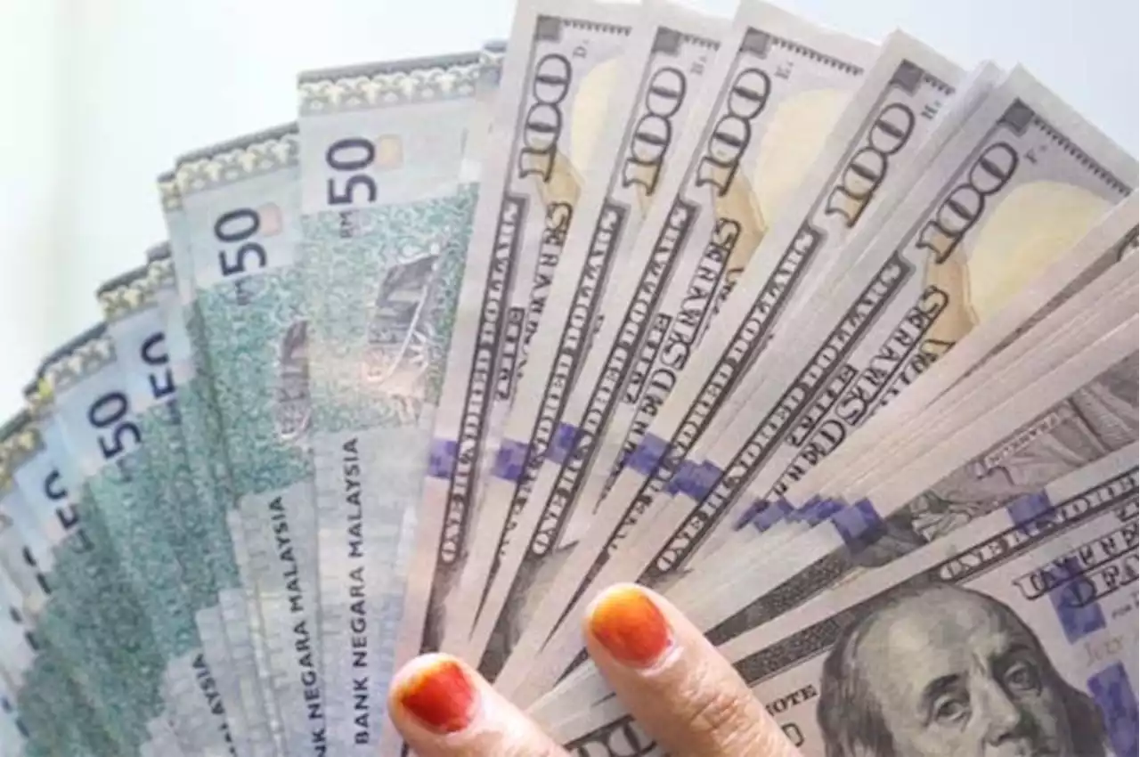 Ringgit ends higher against US dollar for third consecutive day