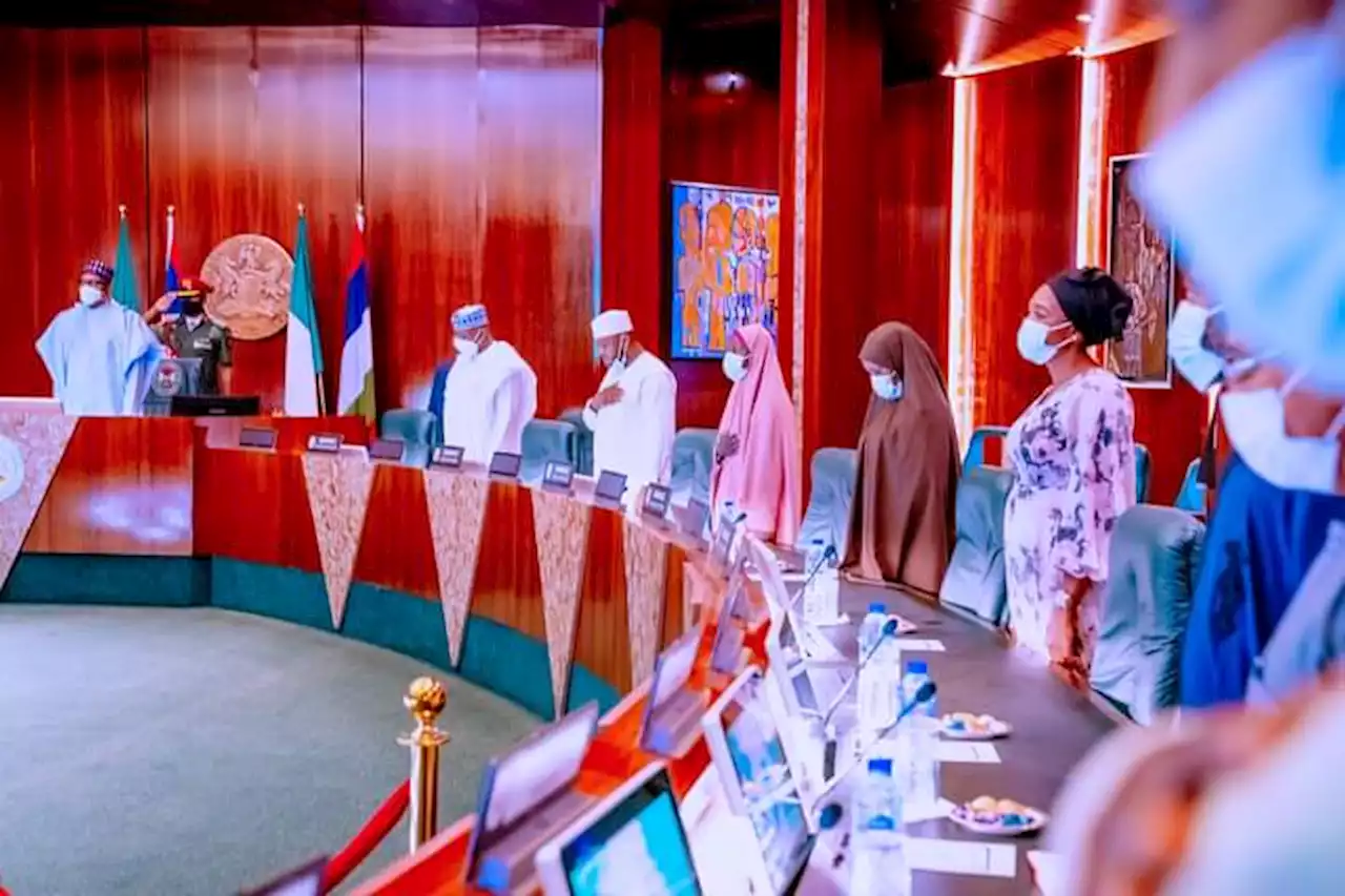 Train attack: Lethal force not an option -- we want captives released unhurt, says Buhari | TheCable