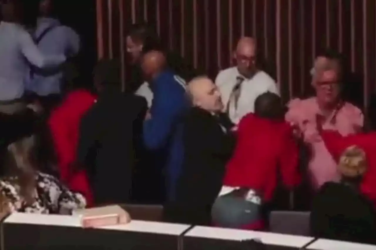 WATCH: Chaos erupts in Joburg council meeting as EFF and ANC members storm speaker | The Citizen