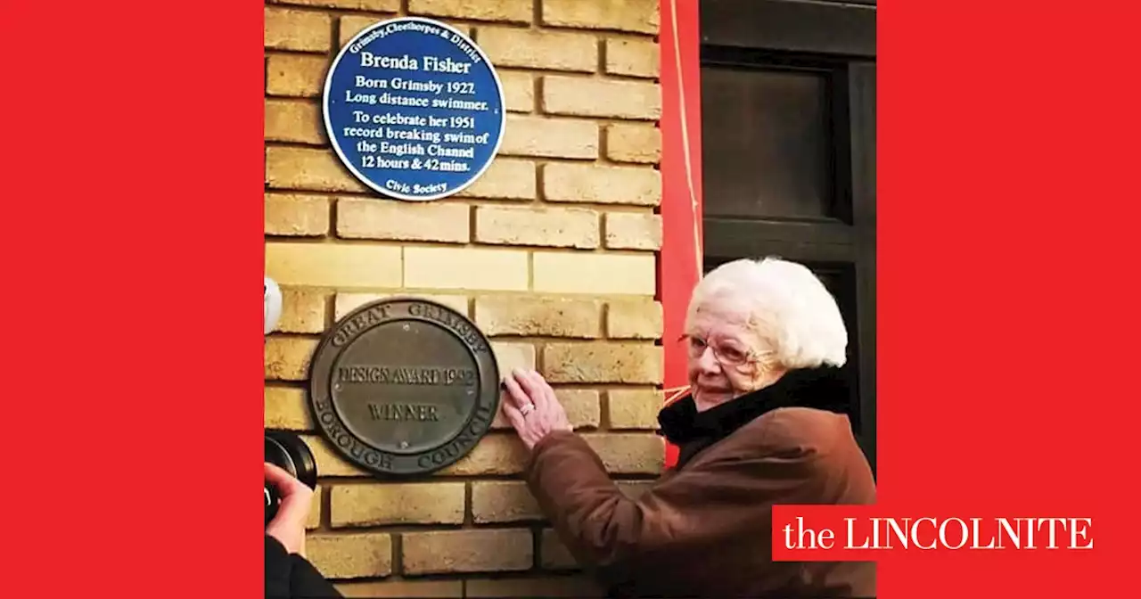 Mayor pays tribute to record breaking Grimsby swimmer