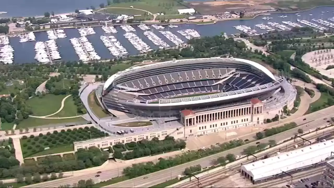 Alderman files ordinance to prevent changes to Chicago's Soldier Field stadium