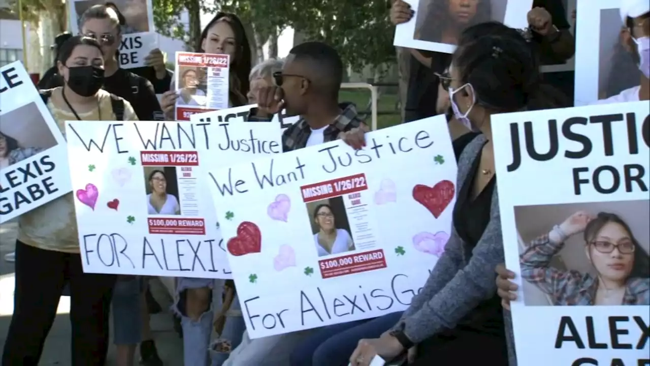 Alexis Gabe's family holds protest, wants DA to file charges against suspected killer's mother