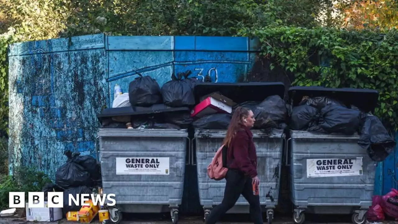 Government tells councils to improve staff pay to avert strikes