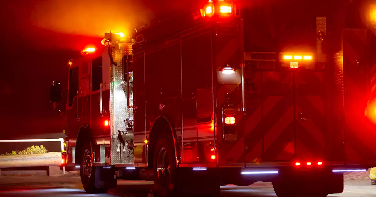 One dead after single-car crash in South Los Angeles