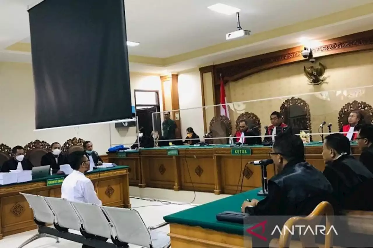 Staf Khusus Eks Bupati Eka Dituntut 3,5 Tahun, Jaksa KPK Sebut Berbelit-belit