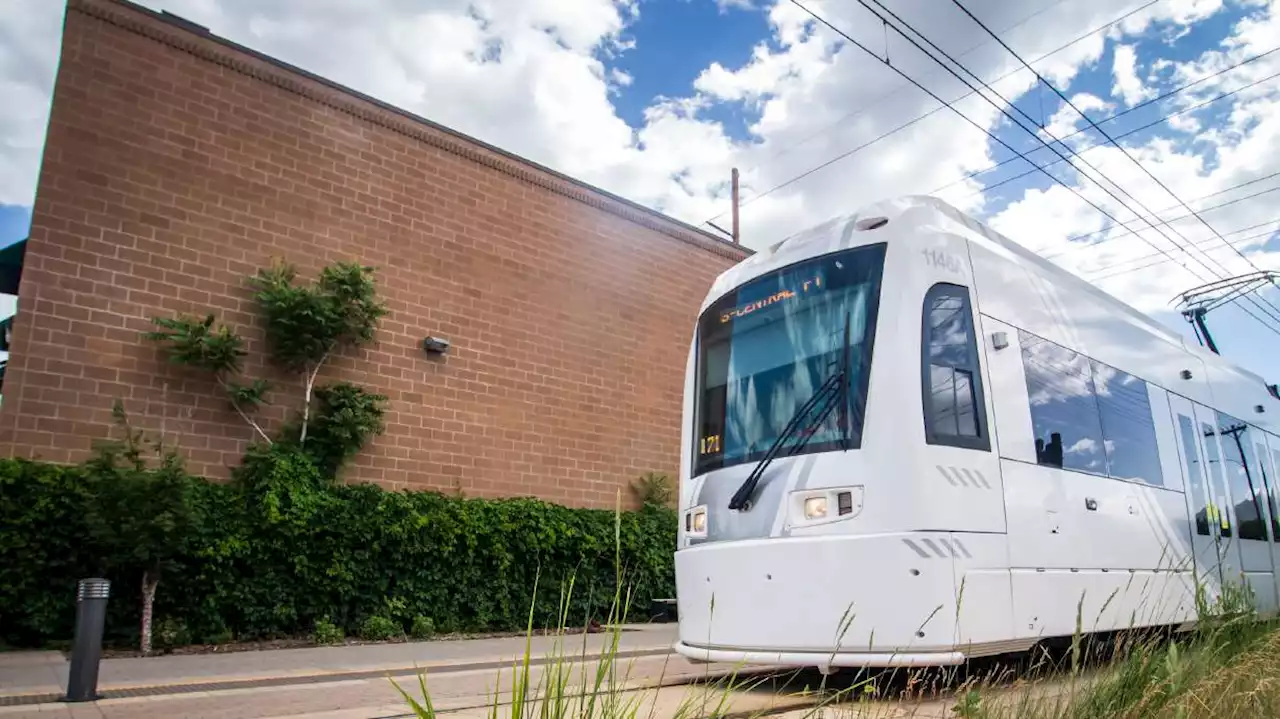 A streetcar that's desired: What's causing the S-Line's ridership surge?