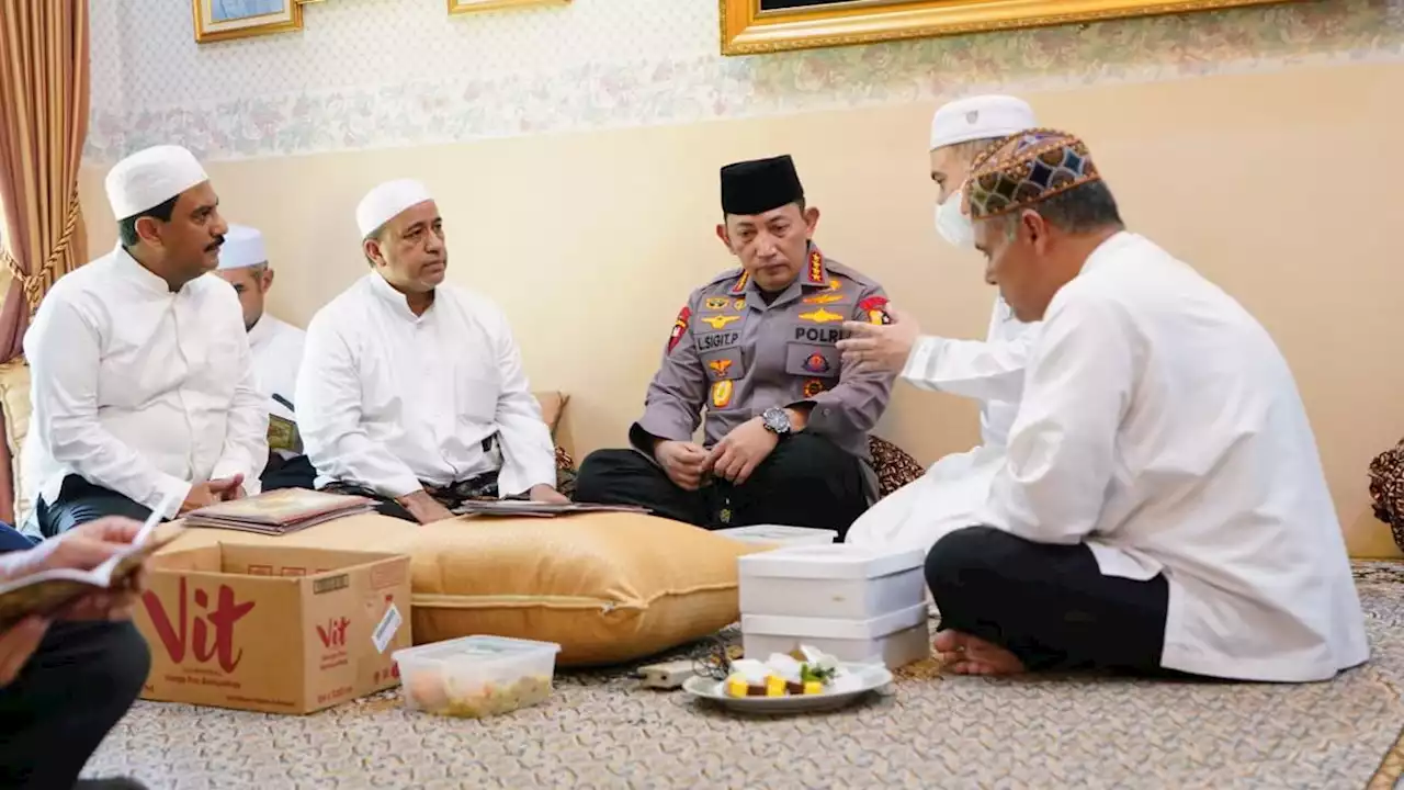 Bagi Kapolri, Habib Zen bin Umar Seperti Ayah Sendiri