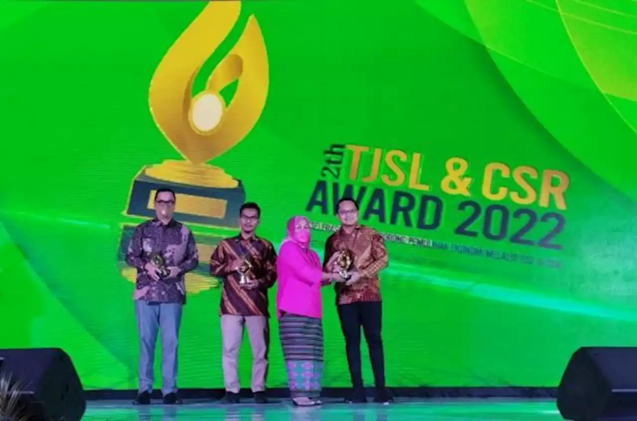 Komit Lestarikan Lingkungan Kawasan, JIEP Raih Penghargaan CSR & TJSL Award 2022