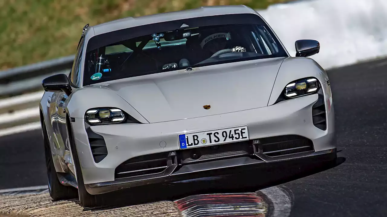 Rekordfahrt! The Porsche Taycan Turbo S Just Beat Tesla’s Nürburgring Lap Record