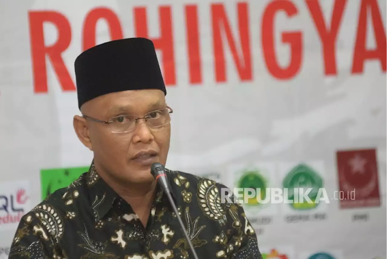 Wakil Ketua Fraksi PKS Tolak Wacana Dwi Fungsi TNI |Republika Online