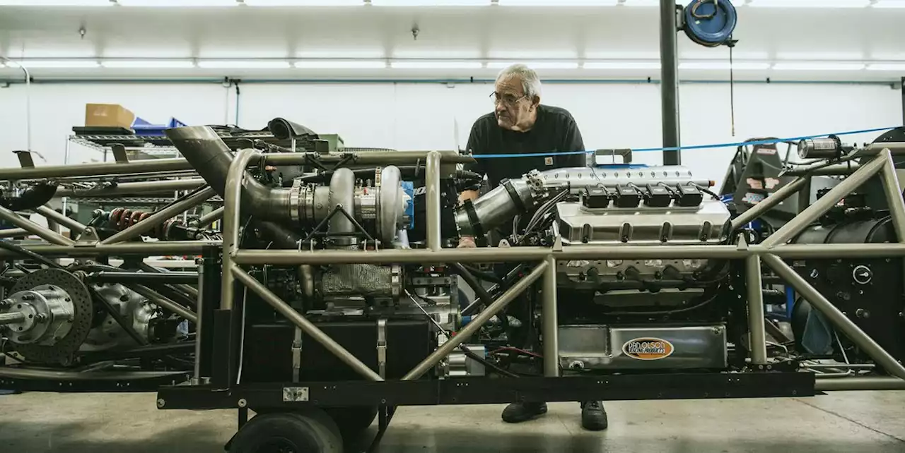 You Need a 3800 HP V-8 to Break 500 MPH