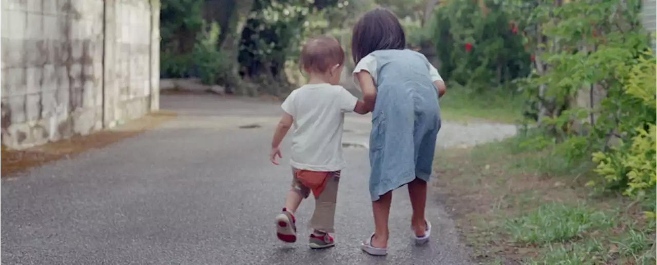 Children in Japan Learn to Walk in a Subtly Different Way, Scientists Find