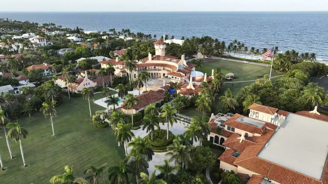 DOJ moves to unseal search warrant executed at Trump's Florida home