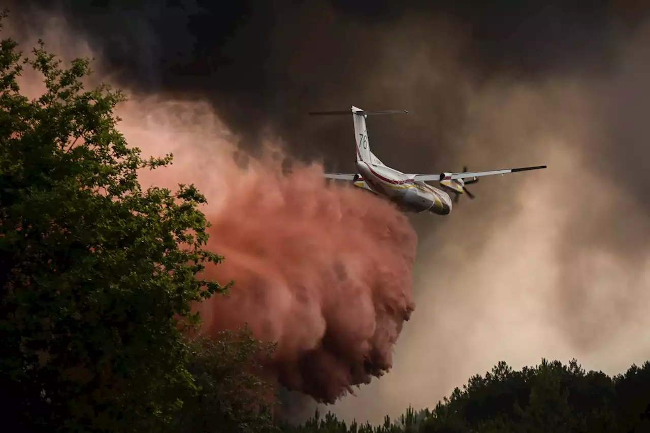 Raging fire destroys forests, displaces thousands in southwest France