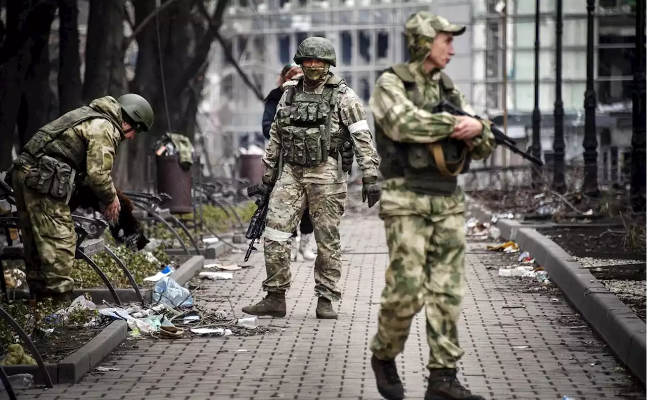 Russia is offering prisoners their freedom in exchange for fighting in Ukraine | Businessinsider