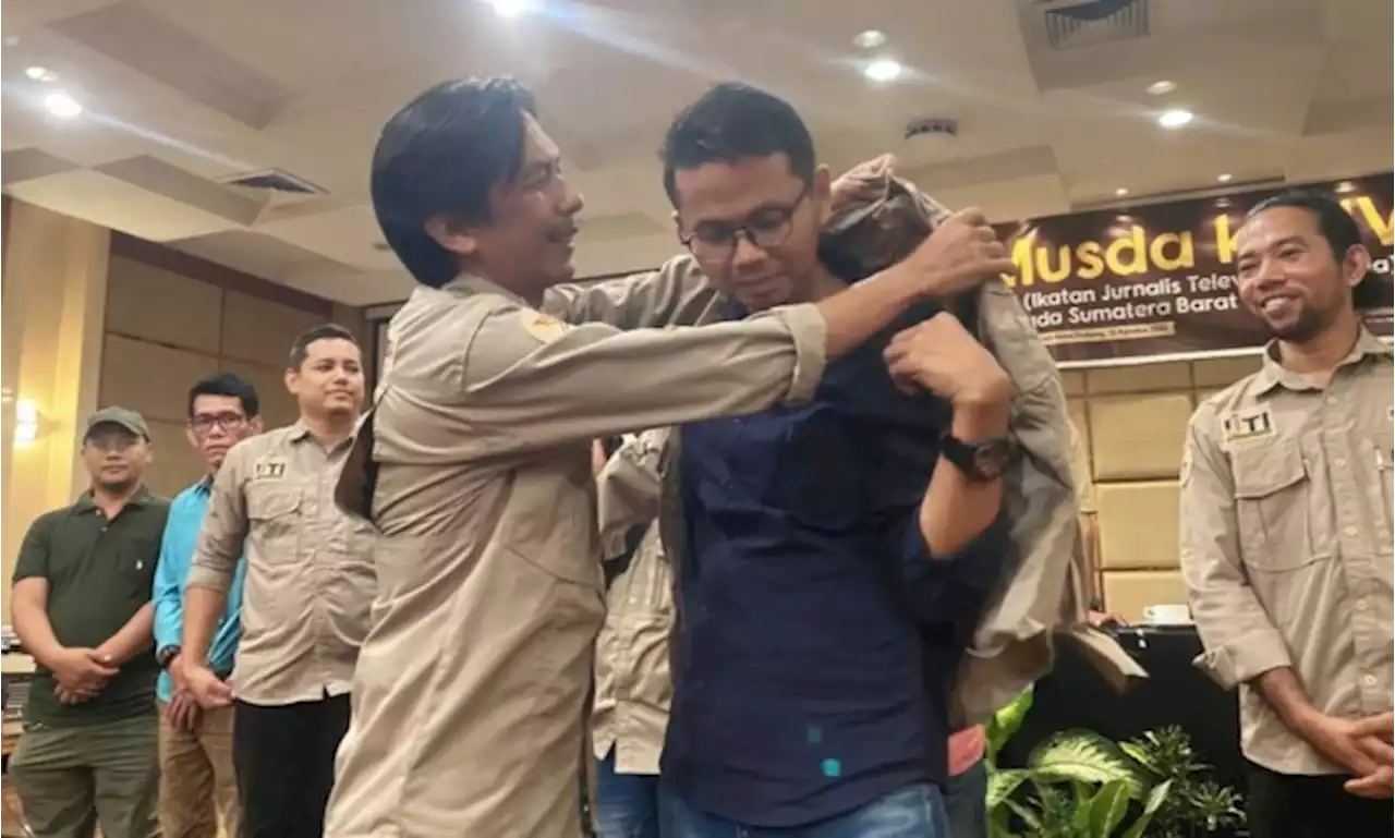 Sah! Defri Mulyadi “Imunk” Resmi Pimpin IJTI Sumbar