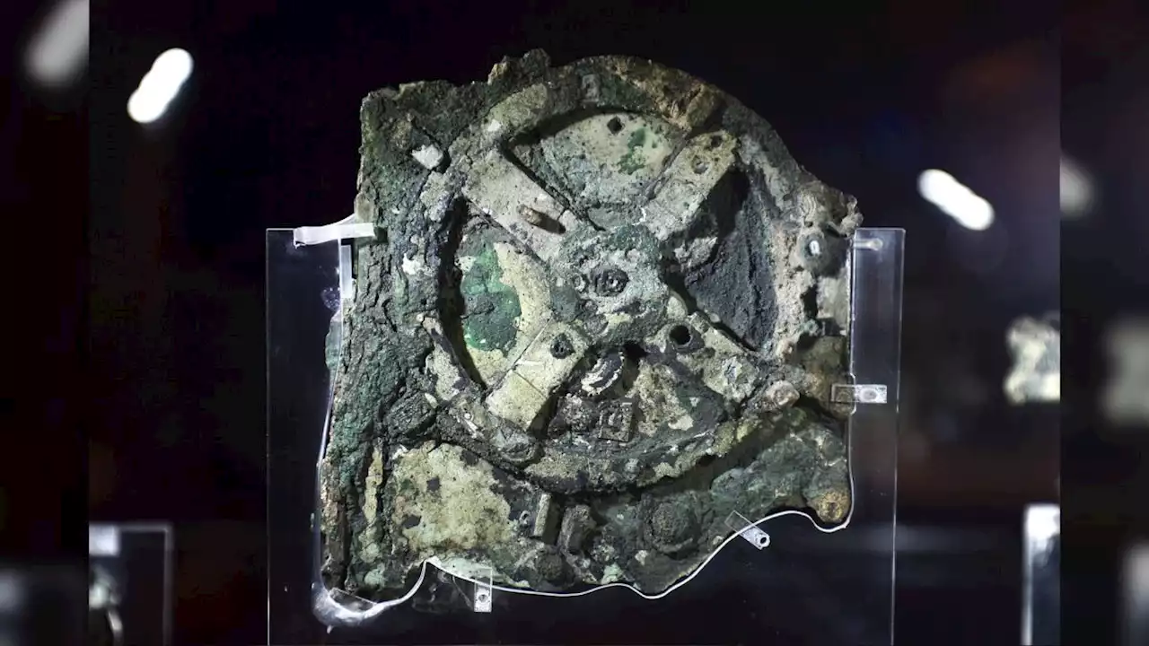 Antikythera mechanism: Ancient celestial calculator