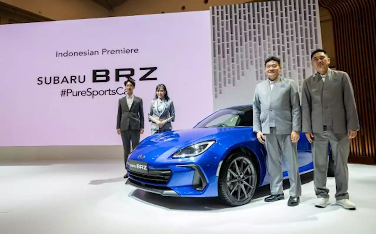 Subaru Luncurkan SUV Kompak XV dan Mobil Sport BRZ