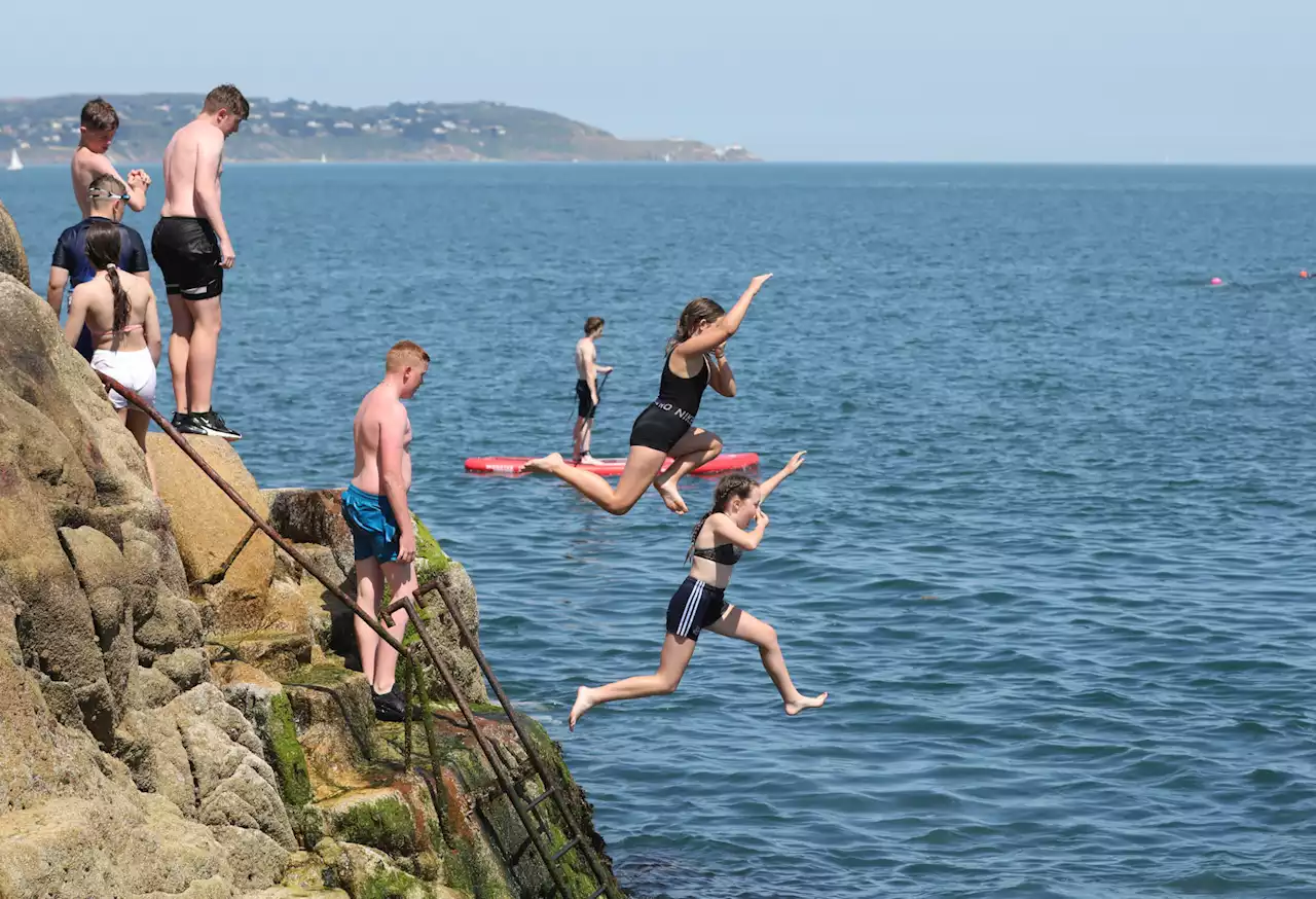 Temperatures to reach 32 degrees today