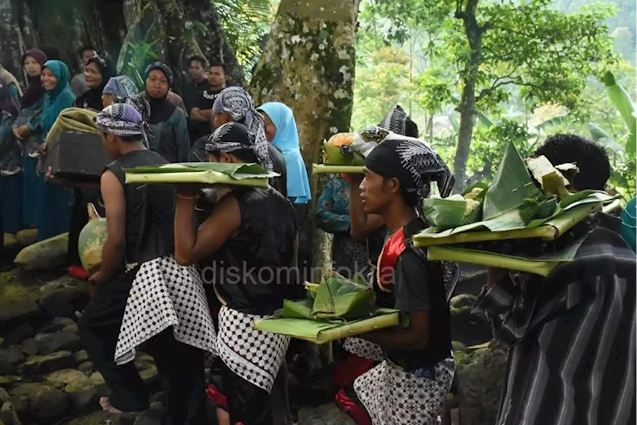 Ini Sejumlah Tradisi Lama di Gunung Lawu yang Masih Dilaksanakan