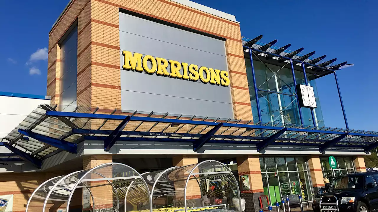 Morrisons apologises for displaying e-cigarettes next to kids' toys