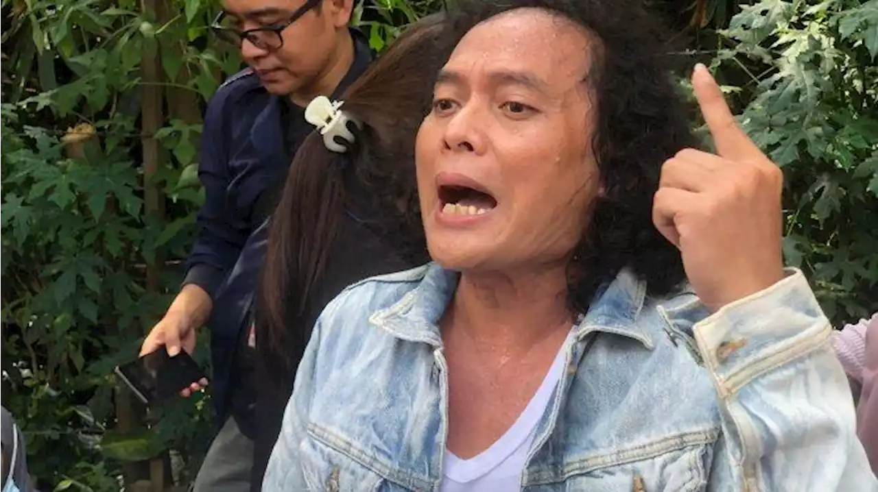 Dipecat Sebagai Pengacara Bharada E, Deolipa Ngaku Biasa Aja dan Siapkan Album Lagu 'Gangster Sambo' - Tribunnews.com