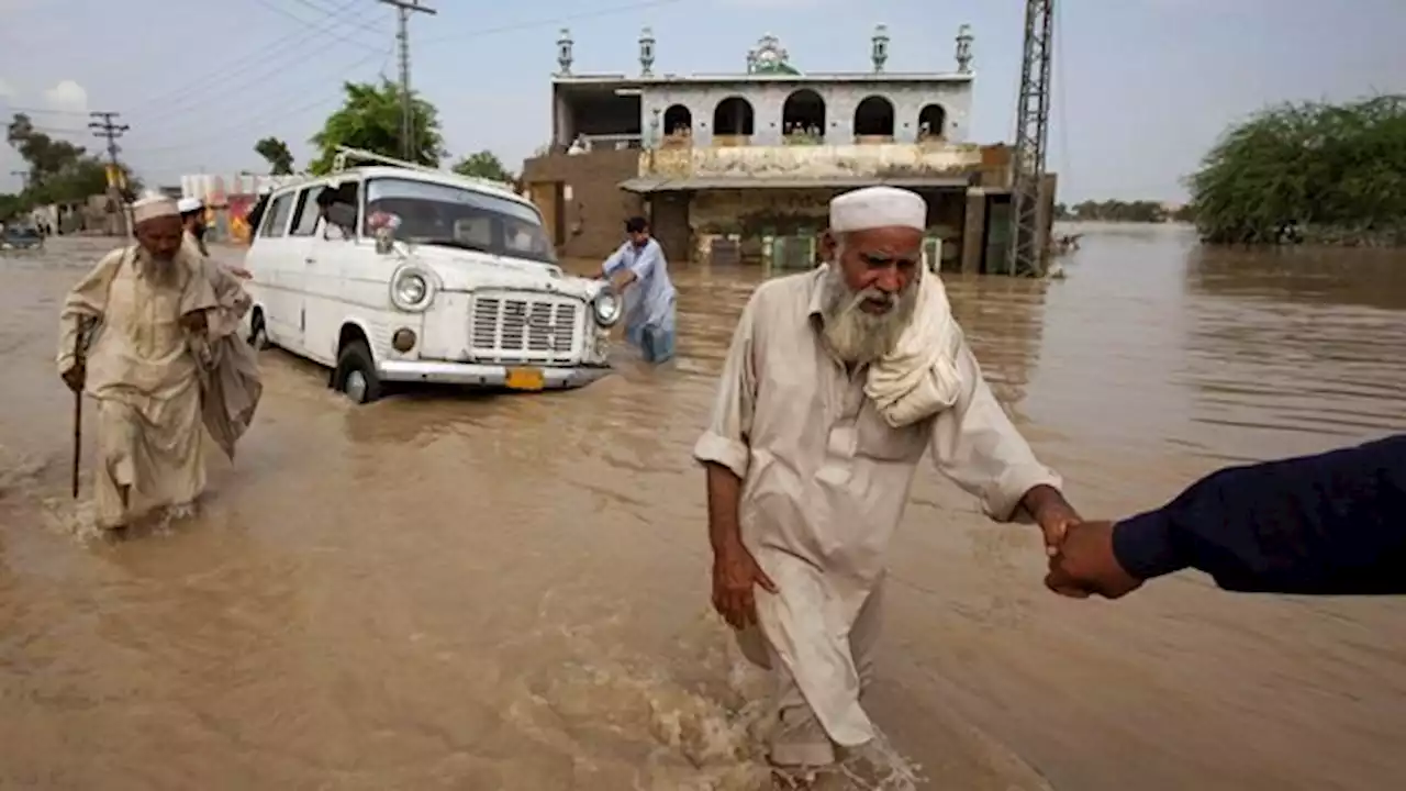 مقتل 24 شخصاً جراء الأمطار والفيضانات في باكستان