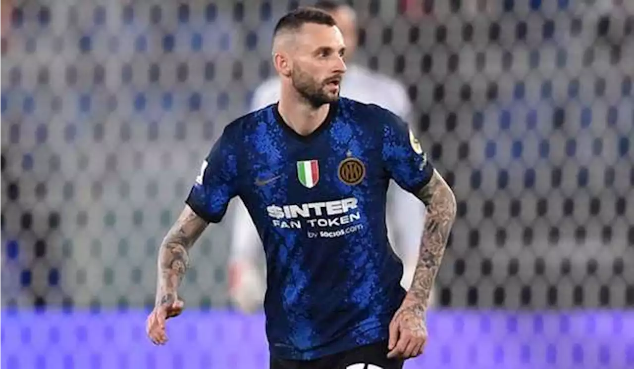 MU dan PSG Saingi Liverpool Dapatkan Brozovic