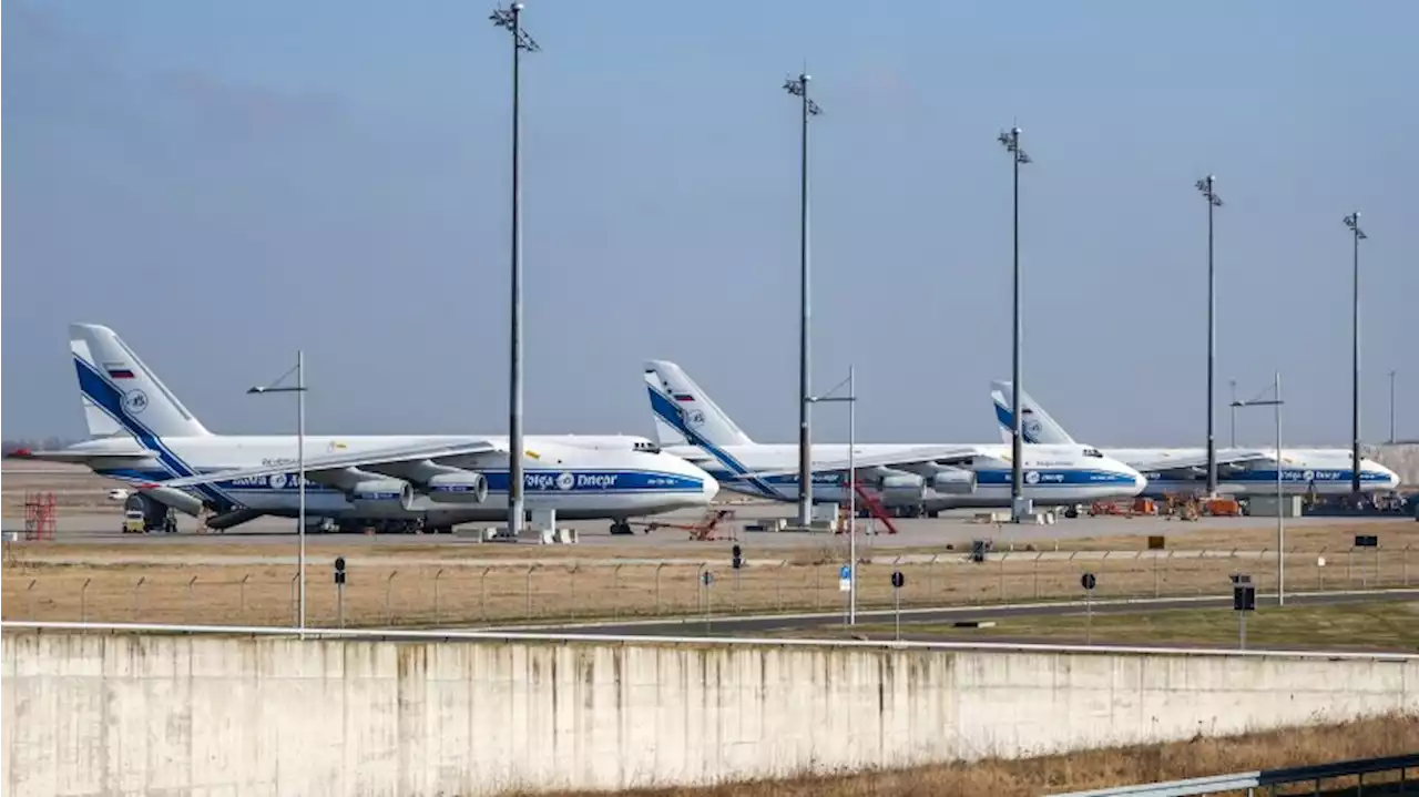 Zehn russische Flugzeuge noch in Deutschland