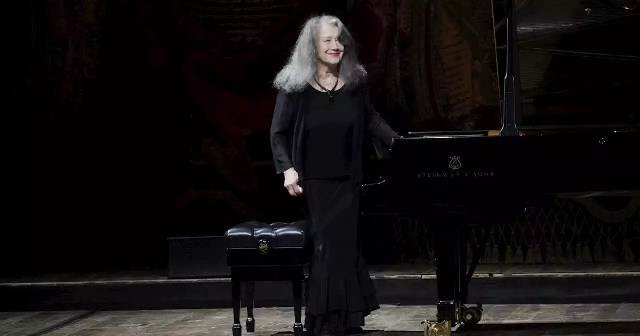 La presentación de la pianista Martha Argerich en el Teatro Colón, en fotos