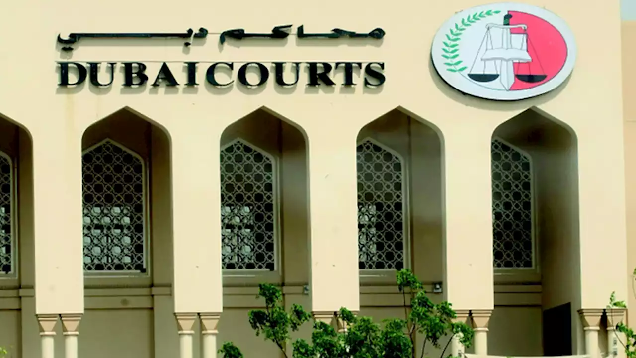 آسيوي يسقط في كمين أعدّته الشرطة لصديقه