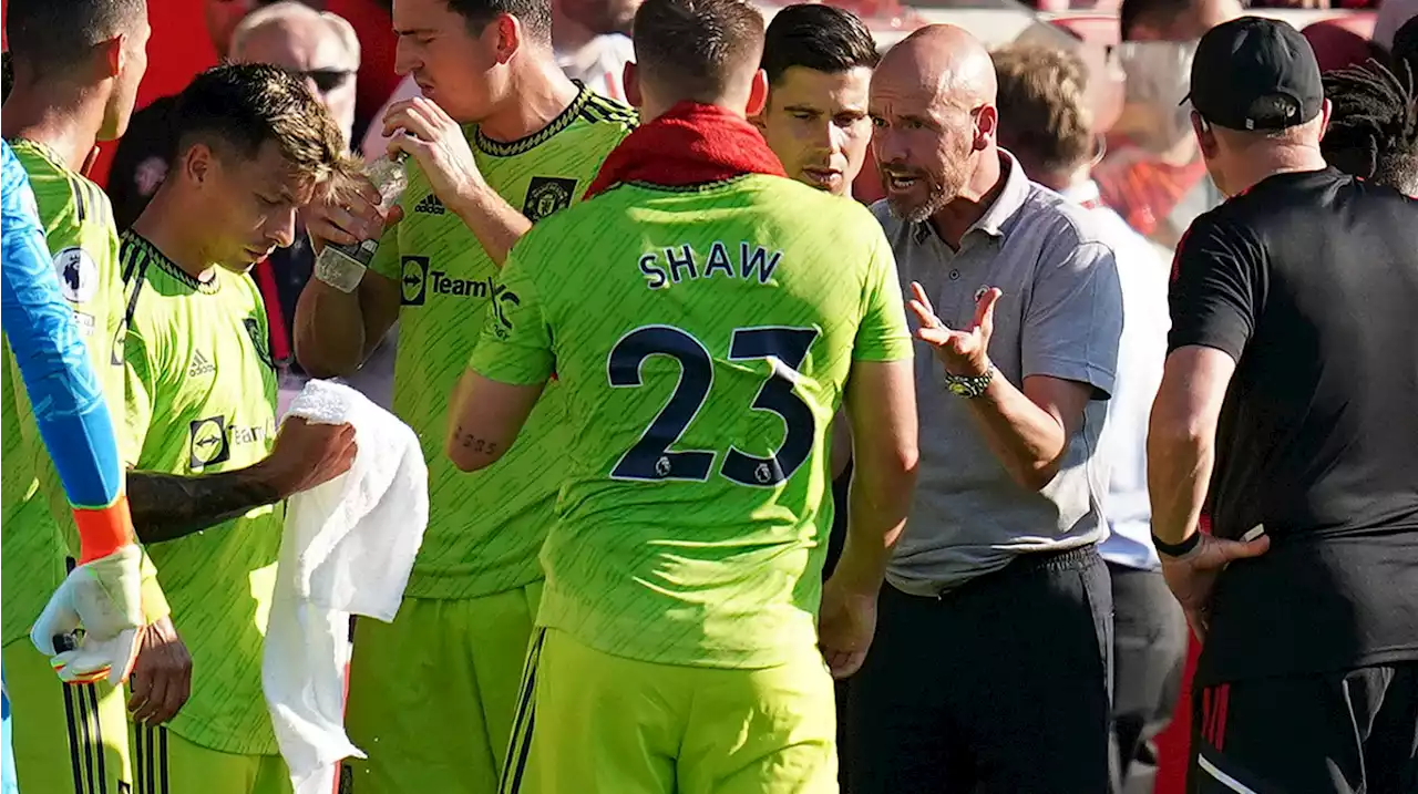 Ten Hag points finger at 'naive' Man Utd players for 'putting the plan in the bin'