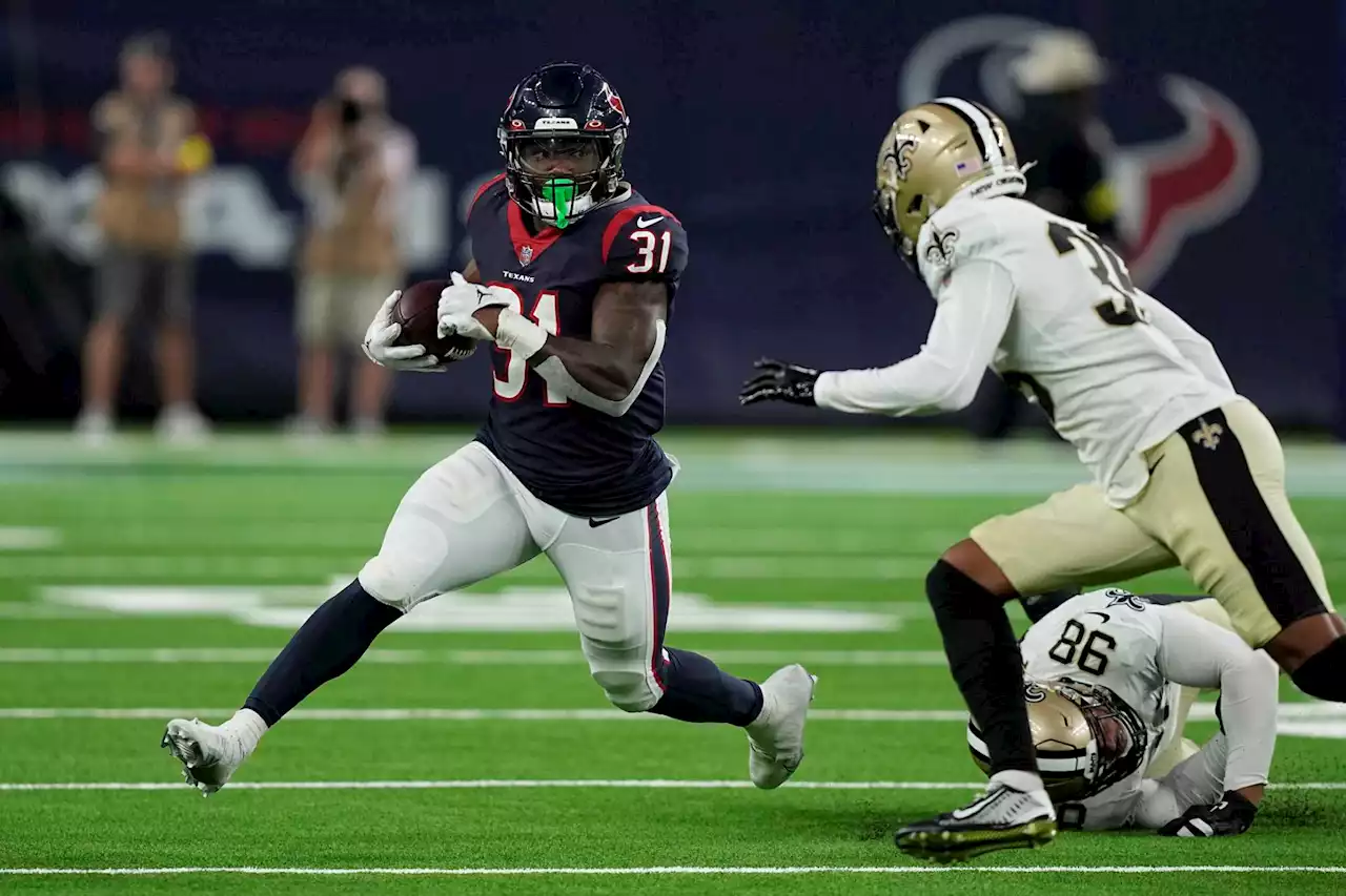 Texans rookie RB Dameon Pierce shows promise in debut