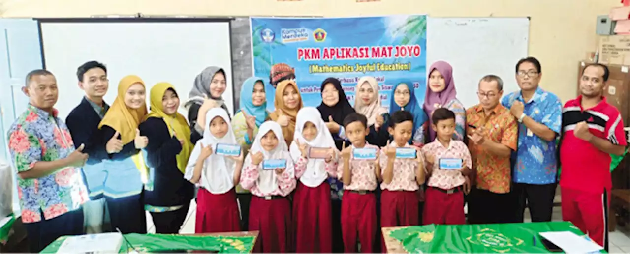 Beradaptasi dengan Generasi Alpha, Tim PKM UMK Aplikasikan MAT JOYO di SDN 1 Gemiring Kidul Jepara