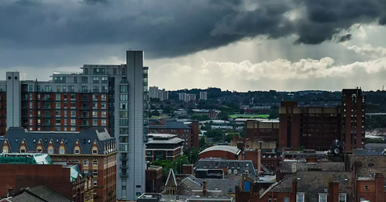 Leeds thunder warning update ahead of epic storm over 48 hours