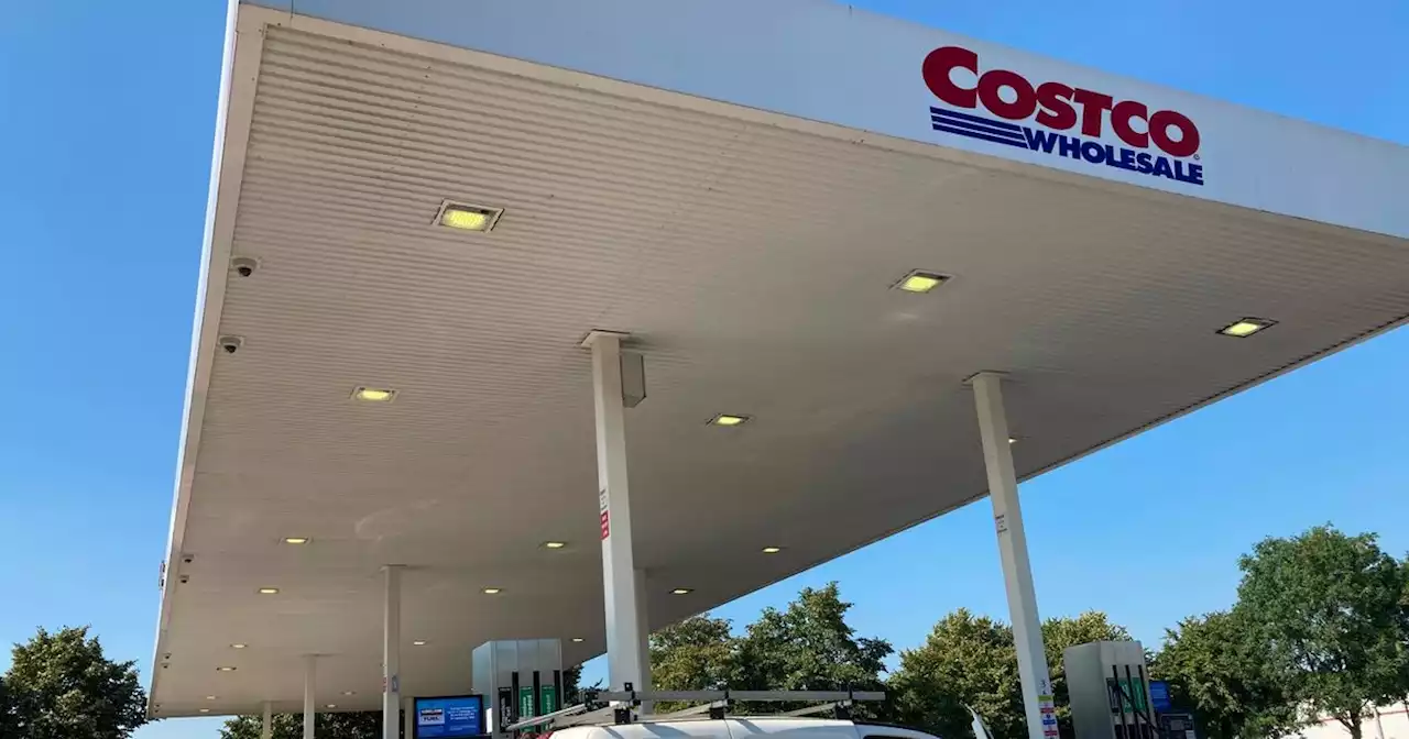 I filled up at Costco's petrol station and can see why it's so popular