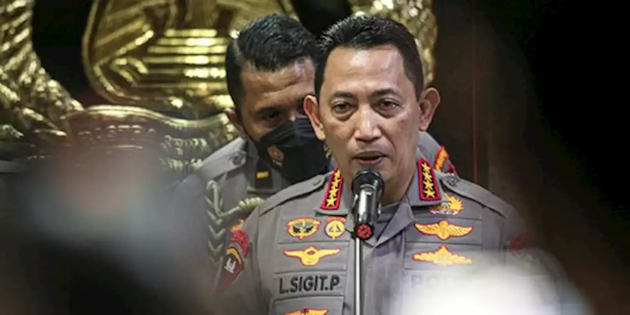 Garangnya Kapolri Sigit Sikat para Jenderal Nakal | merdeka.com