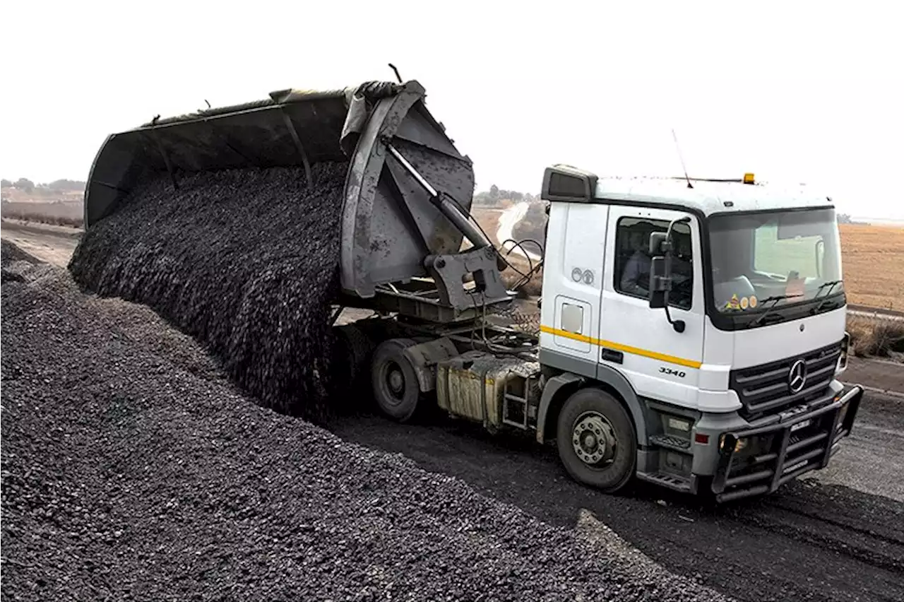 Syndicates stole 65 truckloads of Eskom coal in a day — Report