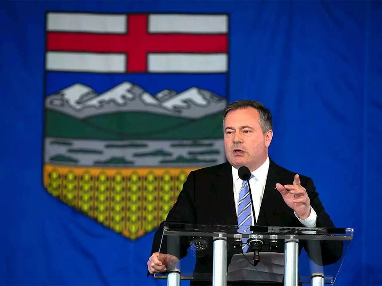 Kenney says notion of Alberta Sovereignty Act 'nuts'