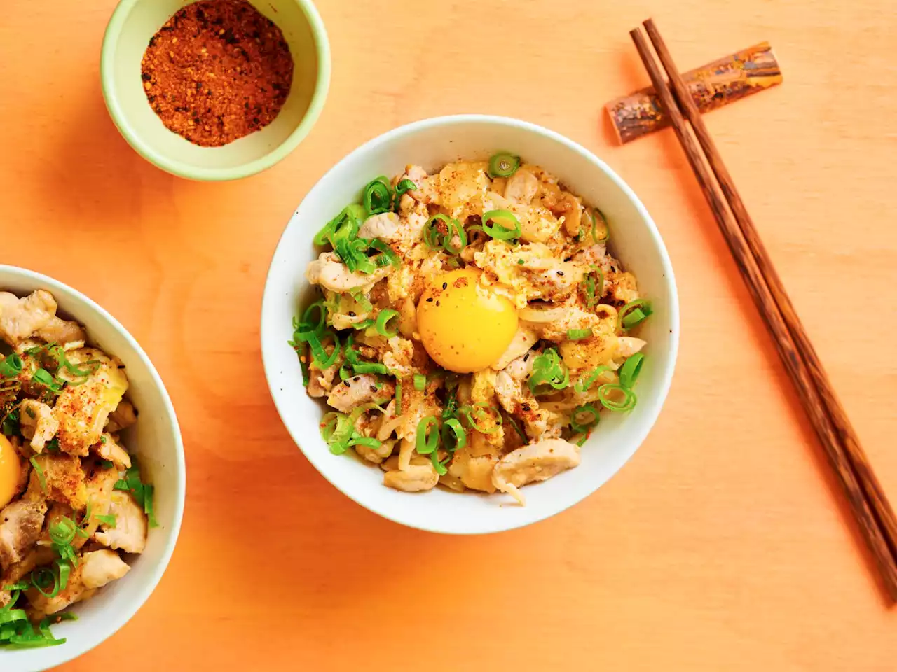 Oyakodon (Japanese Chicken and Egg Rice Bowl) Recipe