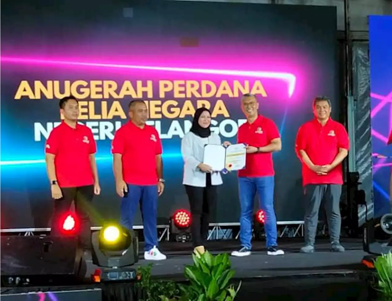 Tugas berat BN raih sokongan 7.8 juta pengundi baharu