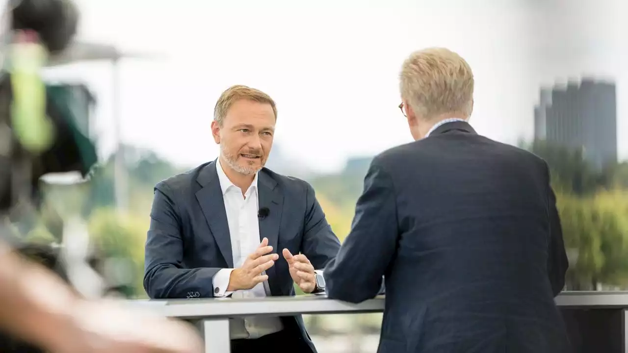 ZDF-Sommerinterview: Lindner verteidigt Kontakt zu Porsche