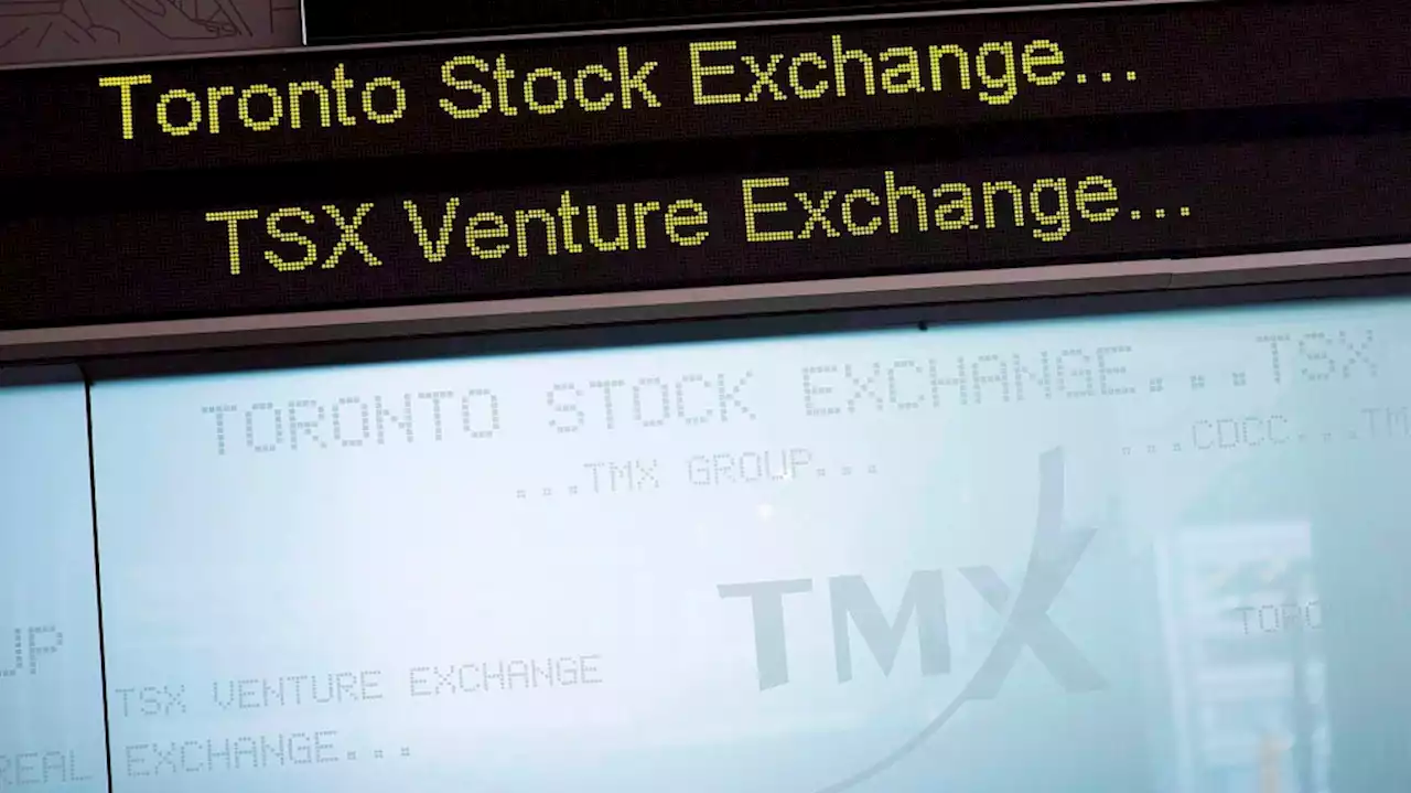 Canada's main stock index down nearly 100 points, U.S. markets also in the red