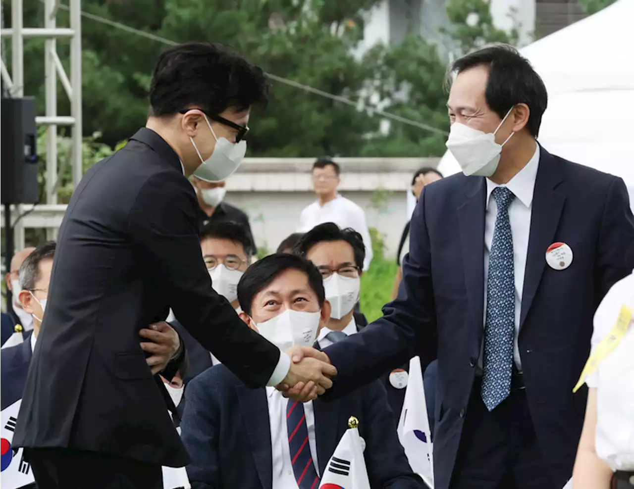 선거로 선출된 국회는 패스, 직접 법령 수정하겠다는 한동훈