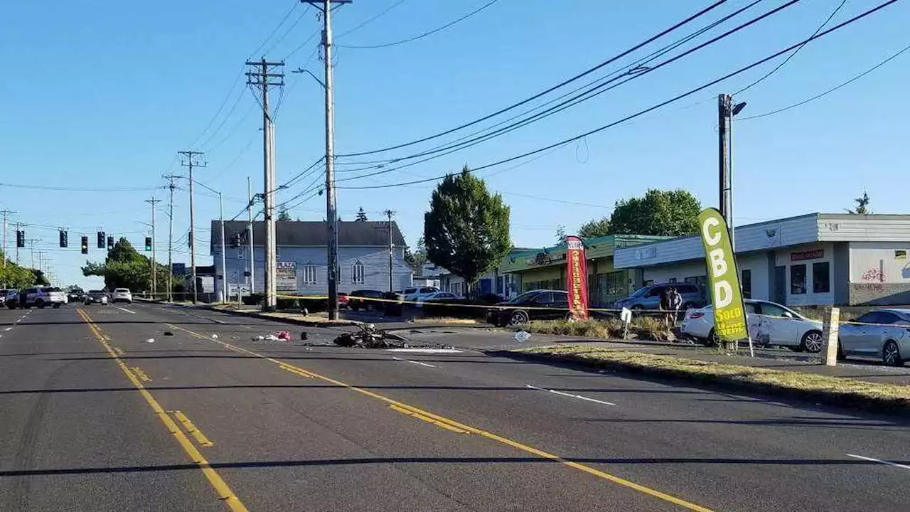 Motorcyclist killed after crashing into car in Tacoma