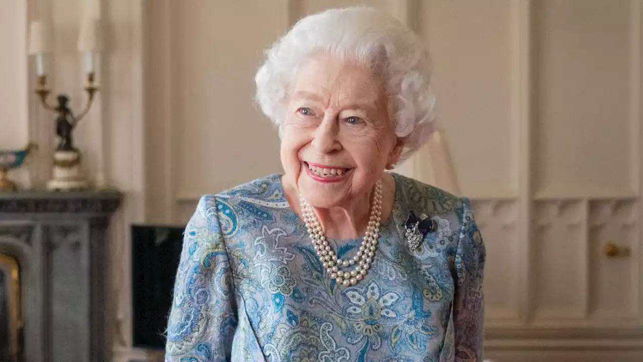 The Queen's Trick for Breaking in New Shoes